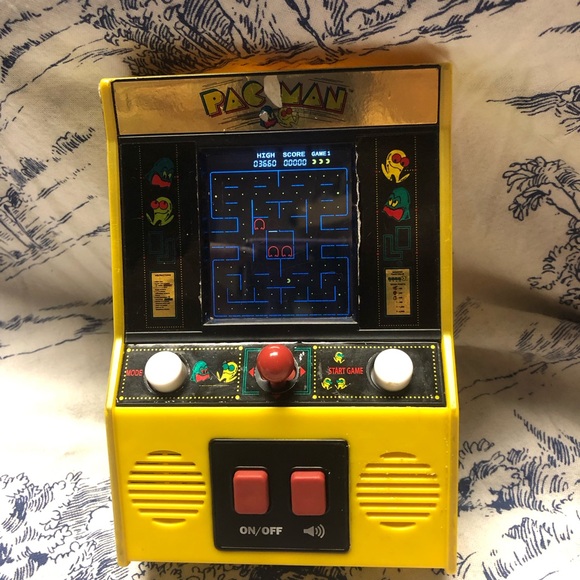 Pac-Man Mini Arcade Handheld Game by Bandai Namco Model 9530 TESTED - Picture 6 of 6